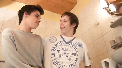 Gay Twinks Cock Sucking Fun: Bi-Curious Buddies Share Their Stories!