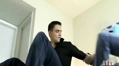 Twinks Stress Relieving Porn - Gay Tube Tips