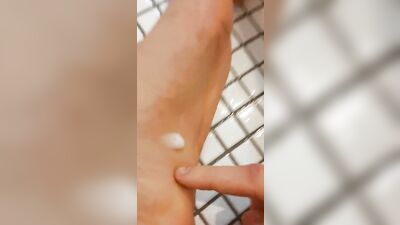 Gay Porn: Feet Worship and Cumming Sessions with Playful Boys!