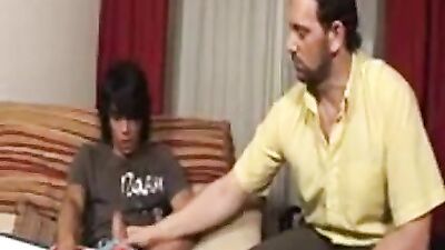 Gay Porn Helped By Daddy: Teens Wild Adventure!