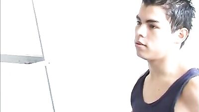 Latino Bareback Oral Workers