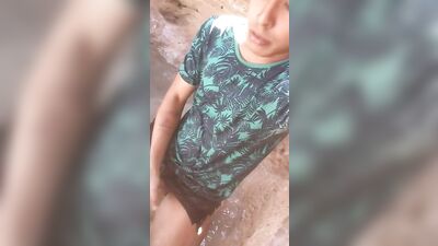 Hot Tub Bromance - Gay Porn Video