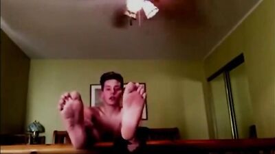 Sexy Feet Alpha Bitch! - Web-Cam Foot Fetish Boss