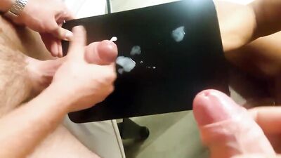 Cumming with Cumshot Lovers: A Gay Porn Video for the Ultimate Orgasmic Experience!