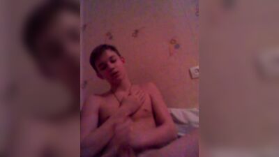 Gay Porn Video - Bisexual Fetish Handjob Experience with Boys from Russia