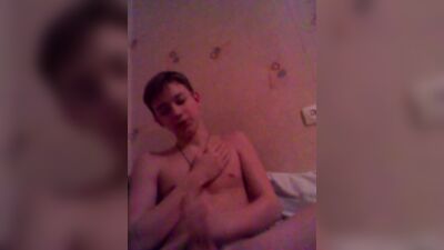Gay Porn Video - Bisexual Fetish Handjob Experience with Boys from Russia