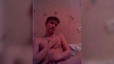 Gay Porn Video - Bisexual Fetish Handjob Experience with Boys from Russia