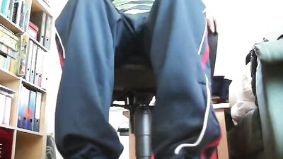 Dirty Foot Worship: Jerk Off with Smelly Feet while Licking!