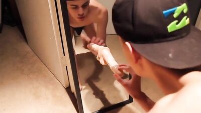 Andrews Love Affair: A Cum-filled Amateur Adventure!