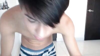 Colombian smooth boy play on cam - hot Latino cumshots and handjobs!