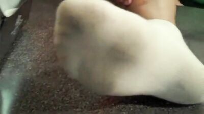 Teen Foot Fever: Dinner with Lustful Boys!