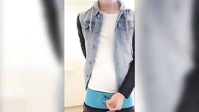 Explosive Cum Shot Web-Cam Show!