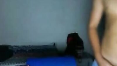 Young Latino Amateur: A Passionate Solo Adventure!