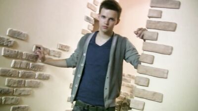 Albies Ultimate Cumshot Experience - Handjob Delight