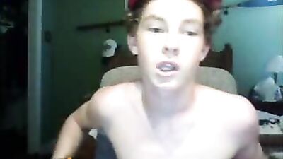 Baseball cap lad: Solo Web-Cam Gay Porn Video!
