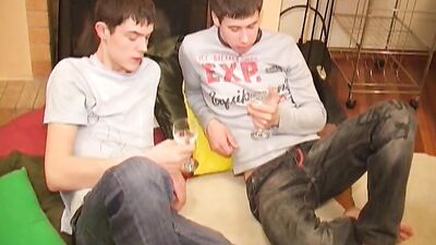 Bareback Big Cocks Cum Shots: Bombastik BB his friend!