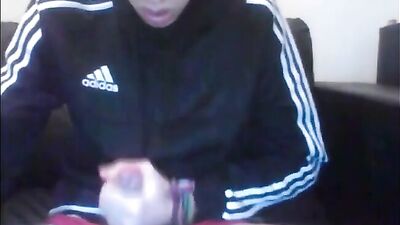 Adidas is generous: A cum shot solo for gay men!