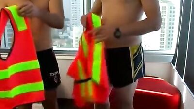 Flip Flop Fun: Two Inexperienced Aussie Twinks Excite Each Other!