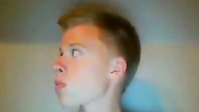 Blonde Smoothie: A Beautiful Masturbation Adventure