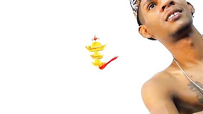 Big Cocks Latino Web-Cam Show: Oral Shower!