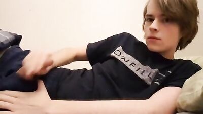 Gay Porn: Cute Boys Explosive Cum Shots and Handjob Adventure!