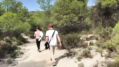 Gay Porn Outdoor Bareback Romp with Avery Monroe and Alex Faux!