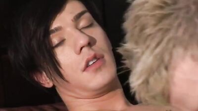 Hot Ride in Bed - Big Cocks Cum Shots Oral MM Porn