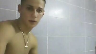 Young Hottie in the Bathtub - Cum Shots & Handjobs Galore!