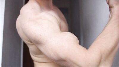 Pumping Muscle Men - Bodybuilder Cums: Hardcore Gay Porn Adventure!