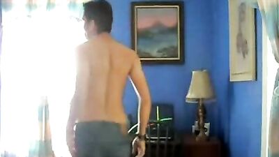 Gay Dance Party: Web-Cam Sexy Men