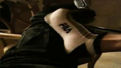 Teen Foot Worship - Seeren Curtis