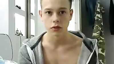 His Blond Bombshell Web Cam Solo: The Ultimate Gay Porn Experience