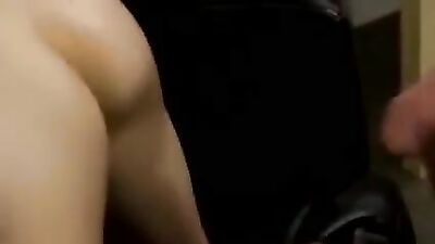 Young & Wild: Exploring Gay Cam Bareback Action!