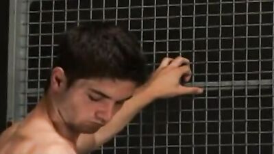 Young Body Jacking Off Handjob Cumshots Show