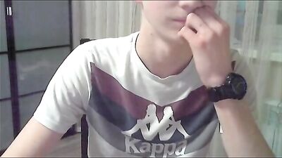 Young and Wild Maks: Web-Cam Solo Amateur