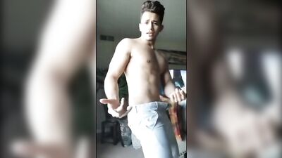 Sexy Muscle Men Dancing: A Gay Porn Video Experience!