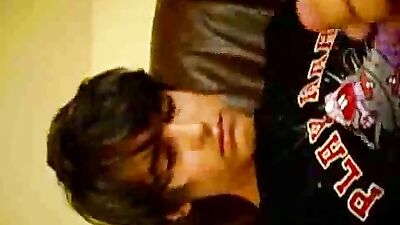 Gay Porn: Mouthdouche - Web-Cam Video