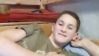 Trimmed army lad: Solo Web-Cam Exposure