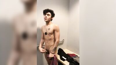 Finger & Jerk: The Ultimate Gay Porn Experience