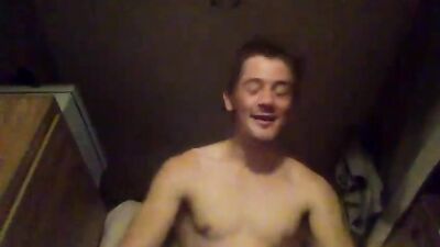 Str8 First Sucking on Cam: Amateur Frat Boys Web-Cam Oral Straight Gay Porn!