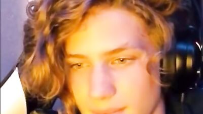 Blissful Bodies: Cumming and Chatting with Twinkish Darlings!