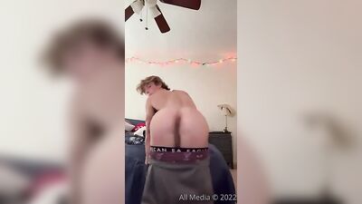 Gay Muscle Porn: Hairy Asscrack Taylor Pube Shows