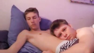 Twink Porn: Cutie Couple Boys Sexcapades!