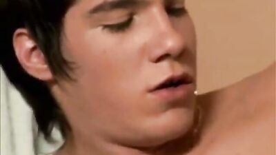 Gay Porn Videos - Latino Twinks in Locker Room Action!