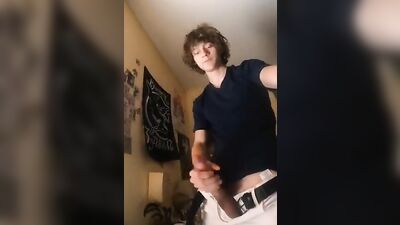 Curly Hair Twink Cum Queens and Rule the World!