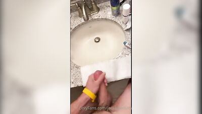 Pumping Redheads: Cum into the Sink - Jacking Gay Porn Video