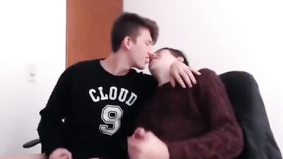 BAH - Two Cute College Cam Boyz Sucking Cock