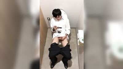 Japanese Glasses Boy Cum Shots: Toilet Fun with Straight Amateurs