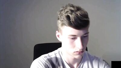 Noels Hot Wanking and Nice Cums: A Gay Porn Adventure