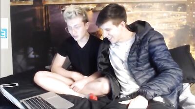 Gay Porn: Leo & Big Cum - Bah Boyalwayshorny Teo BB Fucks Hot Amateurs!